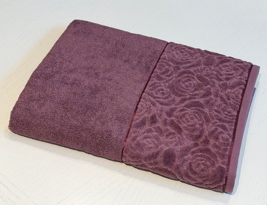 Nurpak puuvillane froteerätik Jacquard 90×150 cm – pehme ja elegantne roosimuster