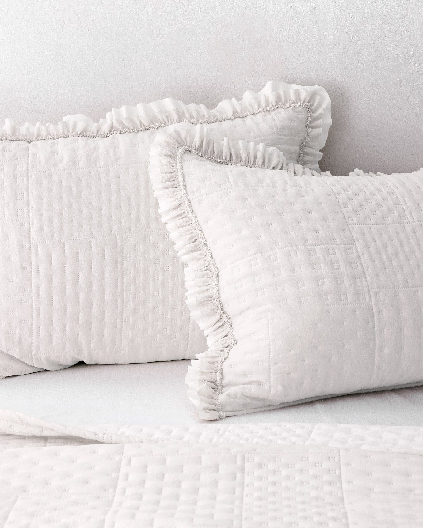 MADAME COCO Medus Double Bedspread – White