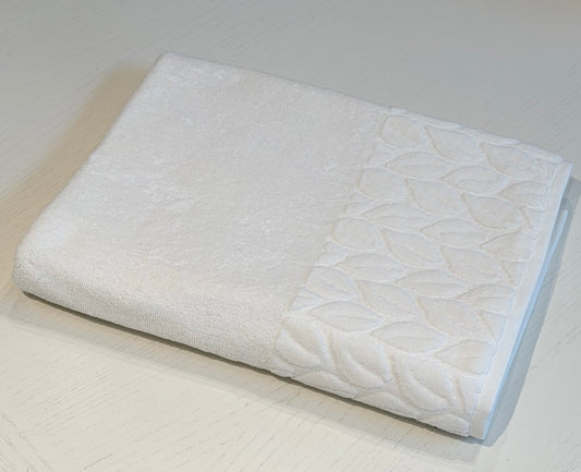 Nurpak Cotton Terry Jacquard rätik 90×150 cm – pehme minimalistlik lehemotiiv