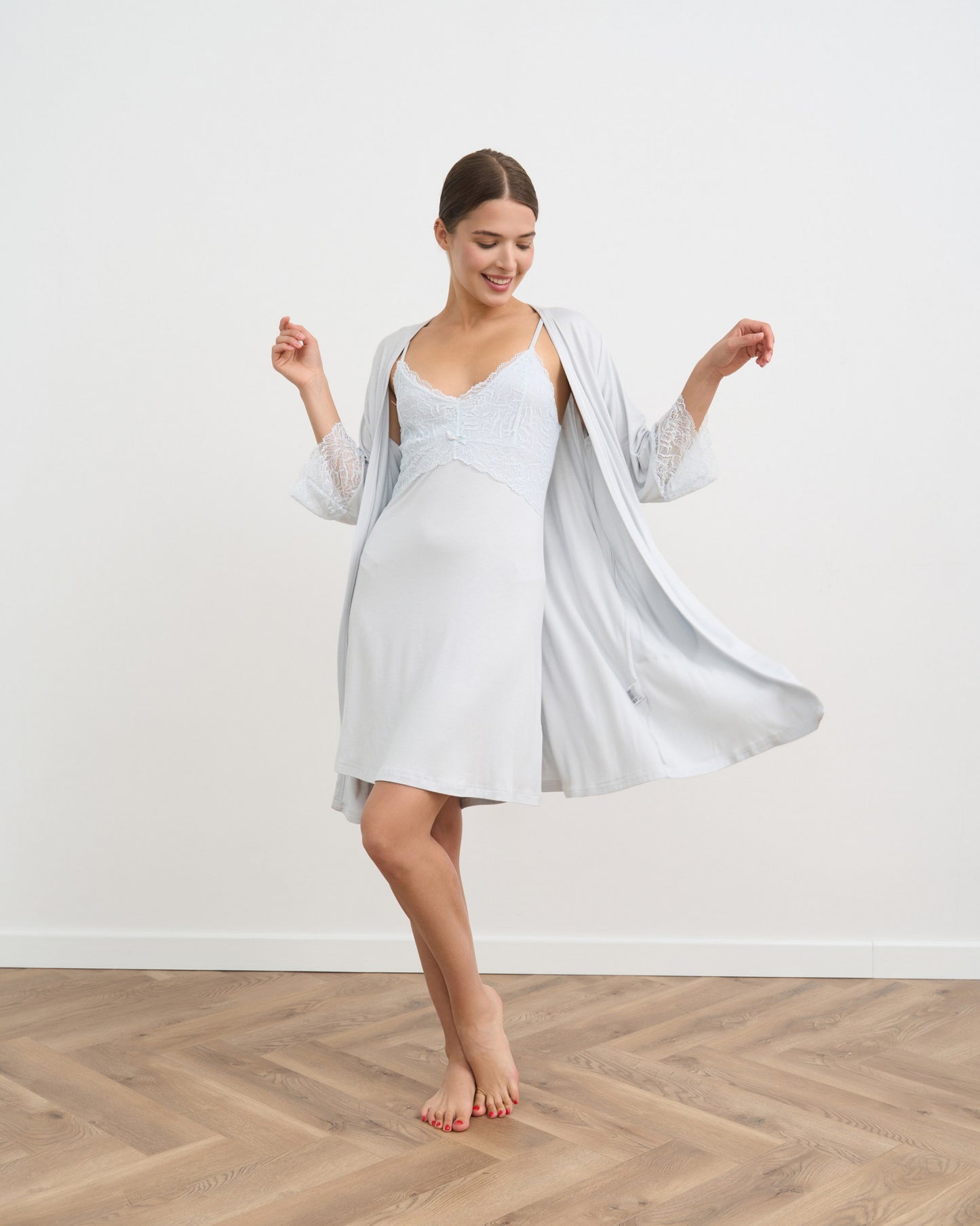 NICOLETTE Women’s Viscose Nightdress & Robe Set