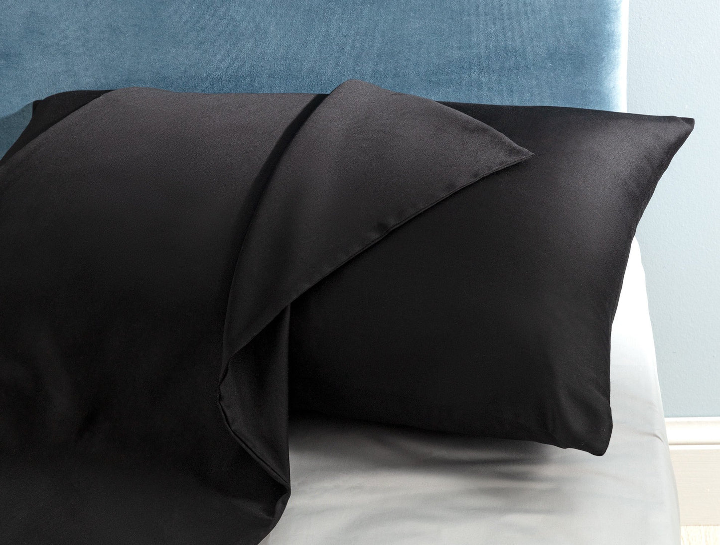 MADAME COCO Ciel 100% Cotton Satin Pillowcase Set of 2 – Black